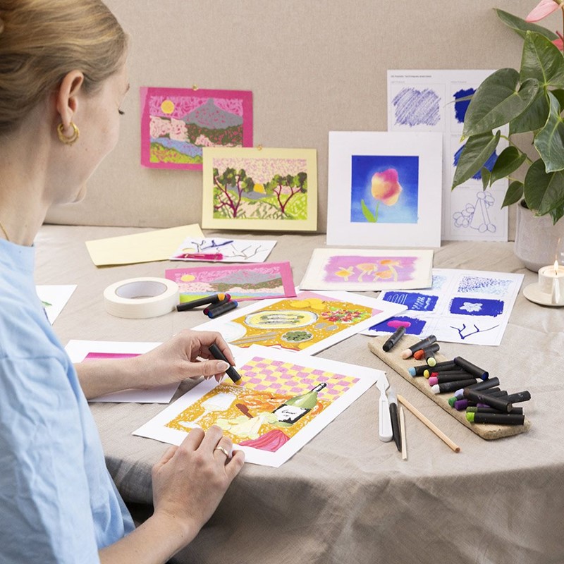 Hoe gebruik je oliepastel krijt voor illustraties