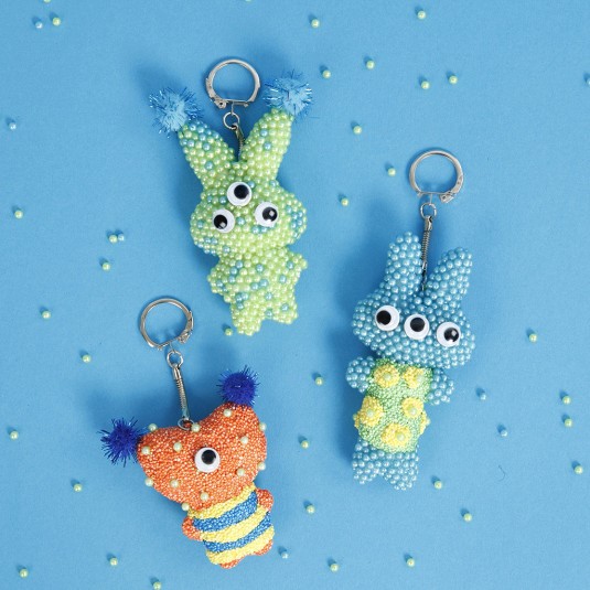 Buitenaardse Pearl Clay sleutelhangers