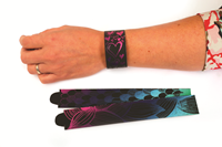 SET OF 12 SCRATBRACELET-2