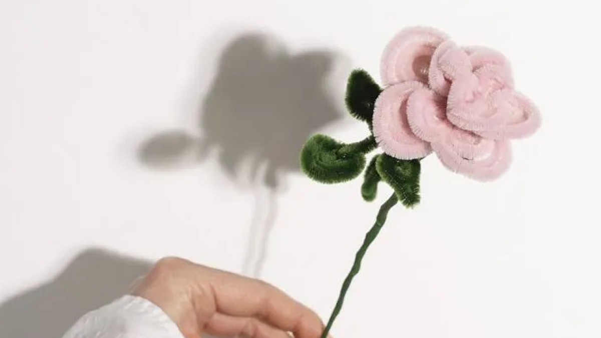 Rozen van chenilledraad