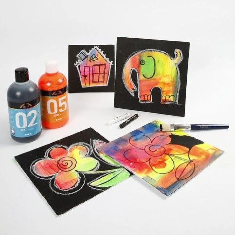 Schilder canvaspanelen met neon verf